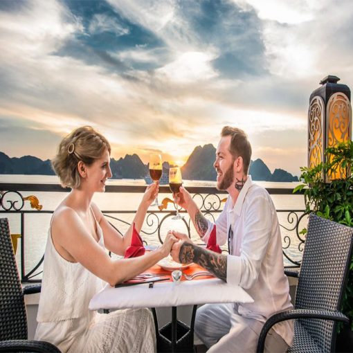 Những trải nghiệm độc đáo của du thuyền 5 sao