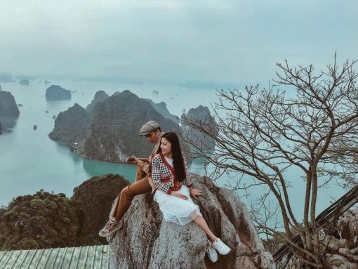 Mùa đông của Hạ Long vẫn thu hút được lượng lớn du khách